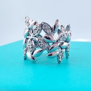 Tiffany & Co. Paloma Picasso® Olive Leaf Band Ring in White Gold with Diamonds